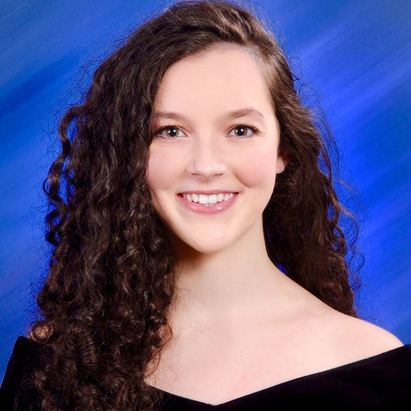 Meet your Posher, Andie - Picture 1 of 1